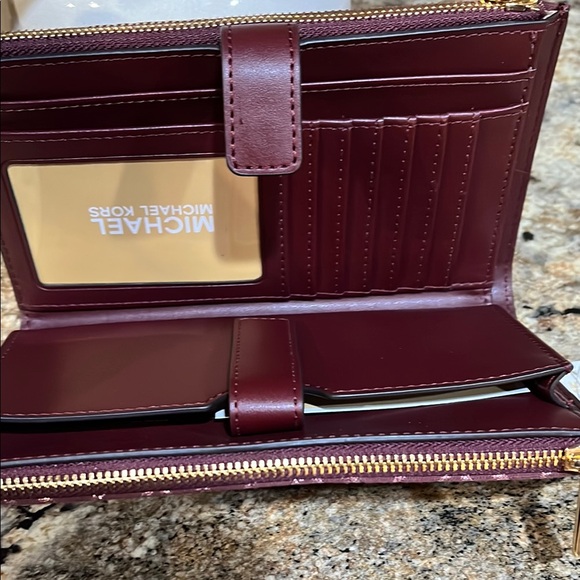 MICHAEL KORS NWT MIRELLA DOUBLE ZIP WALLET (OXBLOOD) - Picture 6 of 8